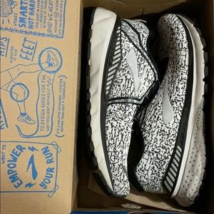 Brooks Adrenaline GTS 20